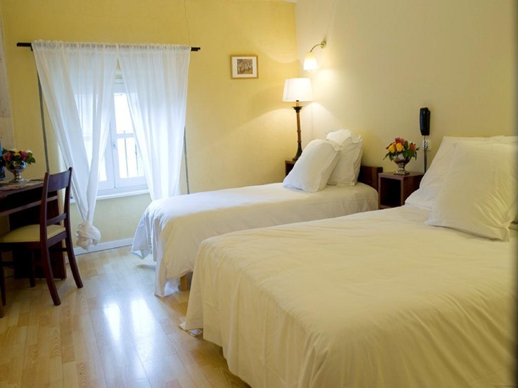 Hotel La Bougnate Blesle Zimmer foto