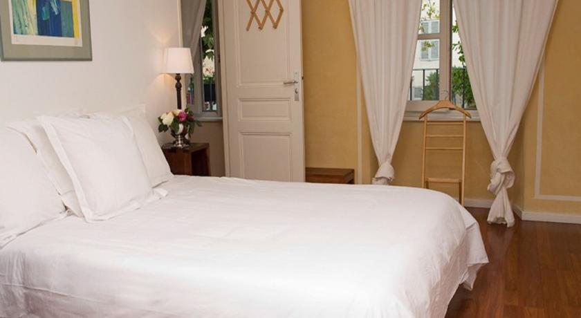 Hotel La Bougnate Blesle Zimmer foto